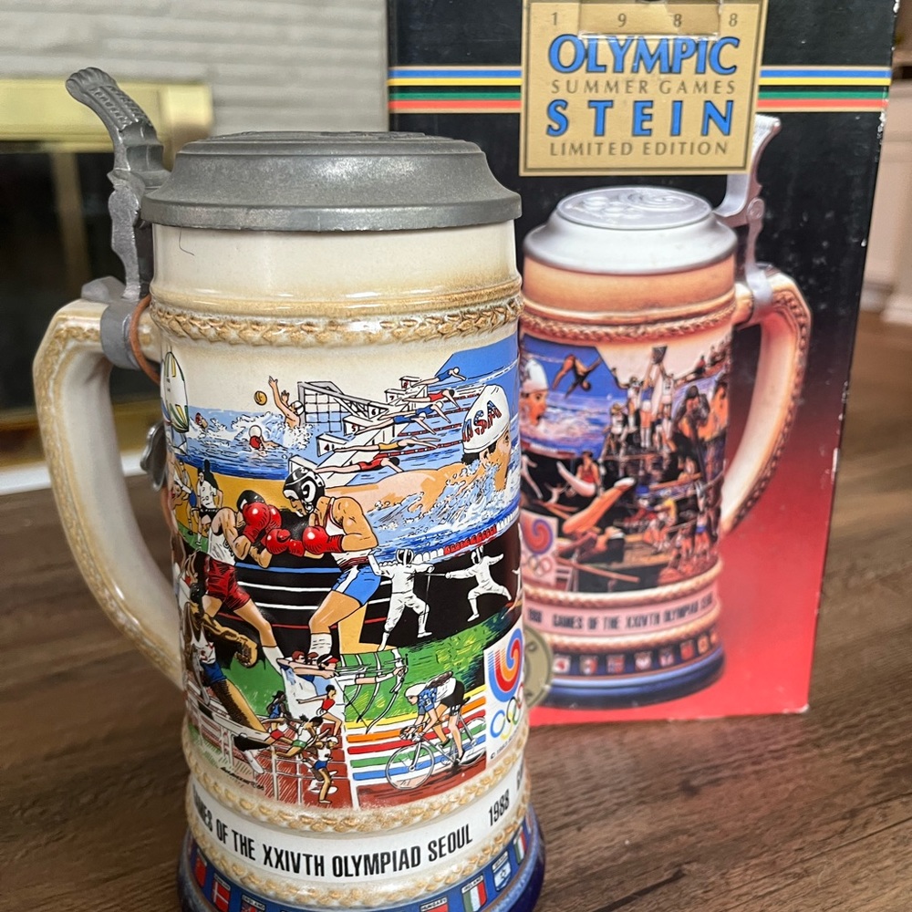 Anheuser Busch 1988 Olympic Summer Games Stein
